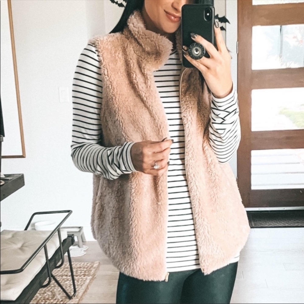 NWT Goodnight Macaroon. Cece style zip ip teddy